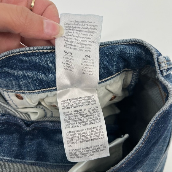 Mother High Waisted Rider Distressed Ankle Jeans in Far Beyond the Sky 28 - Picture 9 of 10